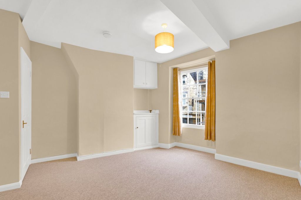 Property photo 3 of 10 Picture No. 29
