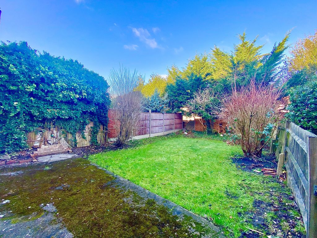 Property photo 2 of 14