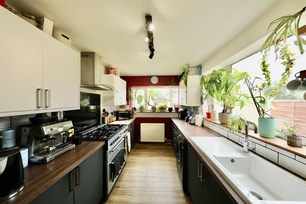 Property photo 2 of 20 Hag1Lmwdve2Uq9Ub4Hpzoq.Jpg