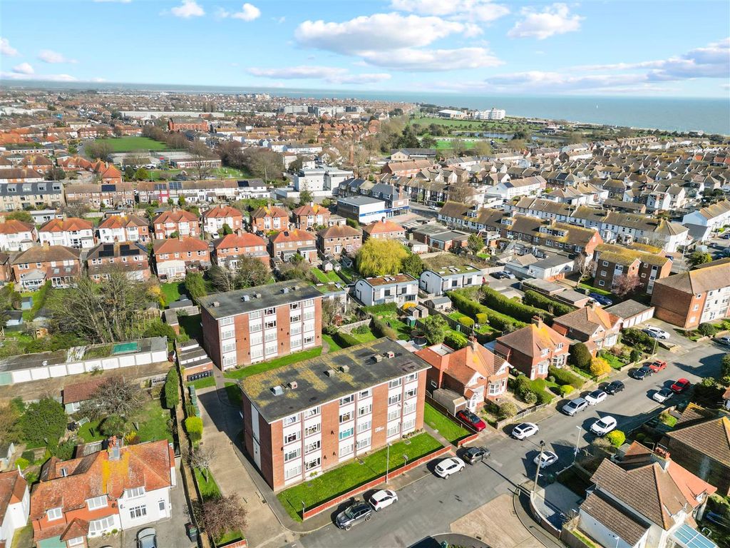 Property photo 2 of 43 Drone #6.Jpg