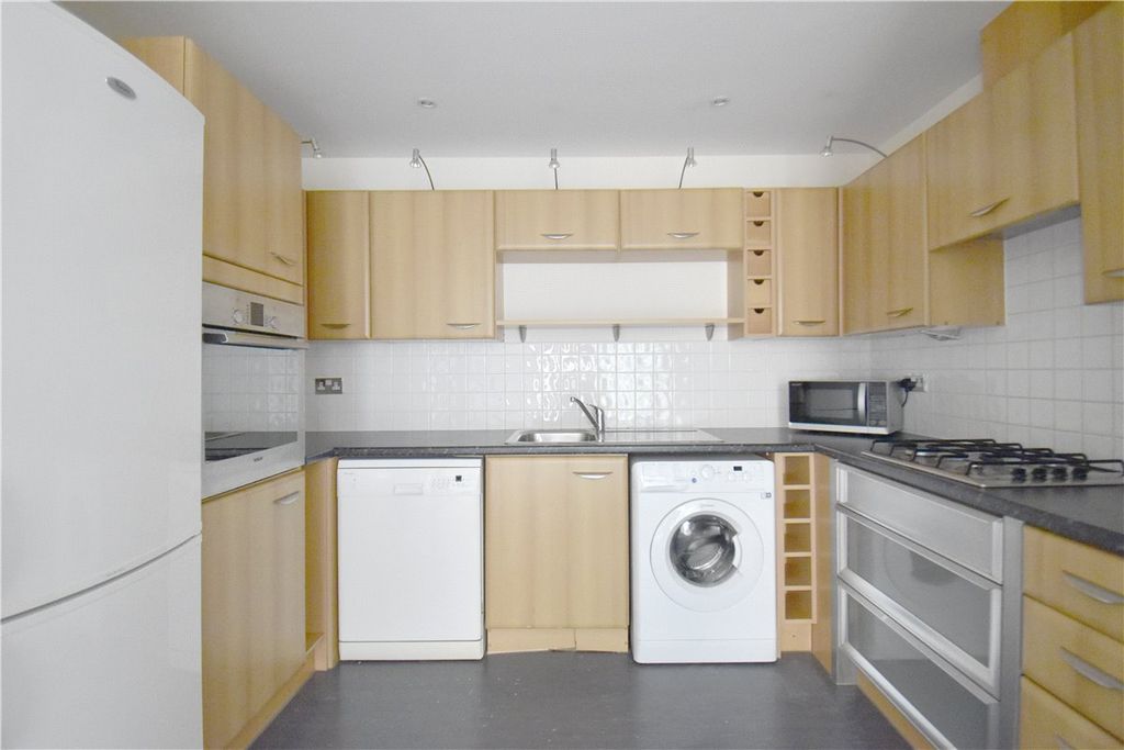 Property photo 2 of 10 Picture No. 09
