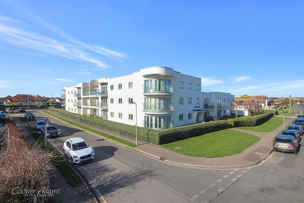 Property photo 2 of 14 Elevated Front