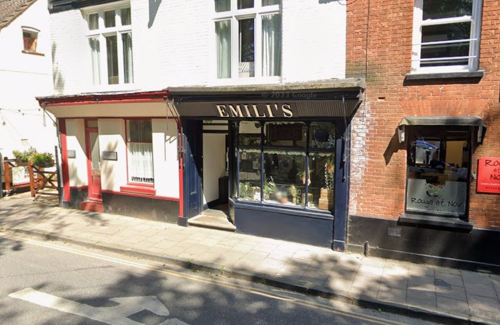 Property photo 1 of 5