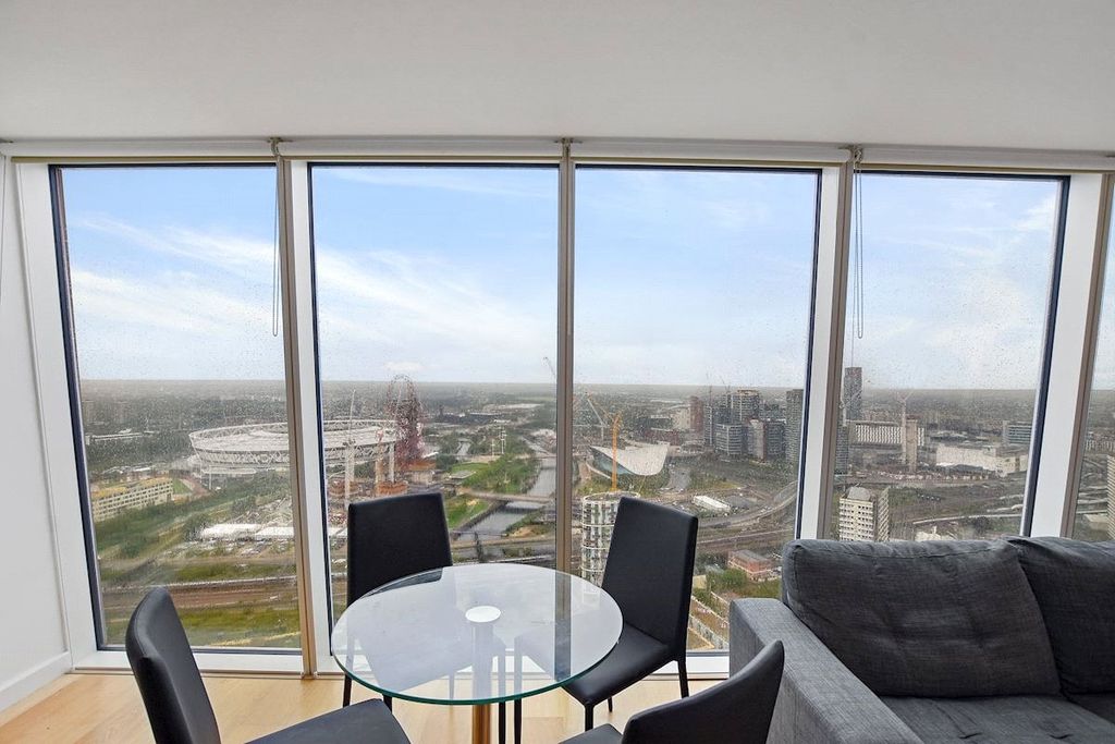 Property photo 2 of 18 Picture No. 04