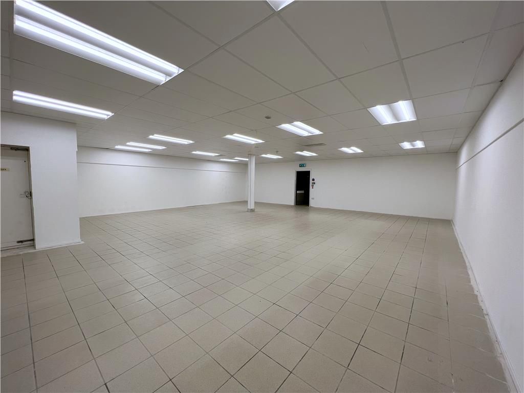 Property photo 3 of 7 Photo 9