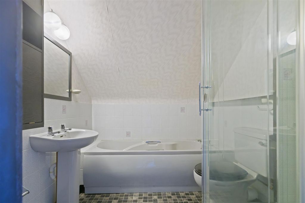 Additional image 15 of 3 bed detached house for saleCorsie Avenue, Perth PH2
