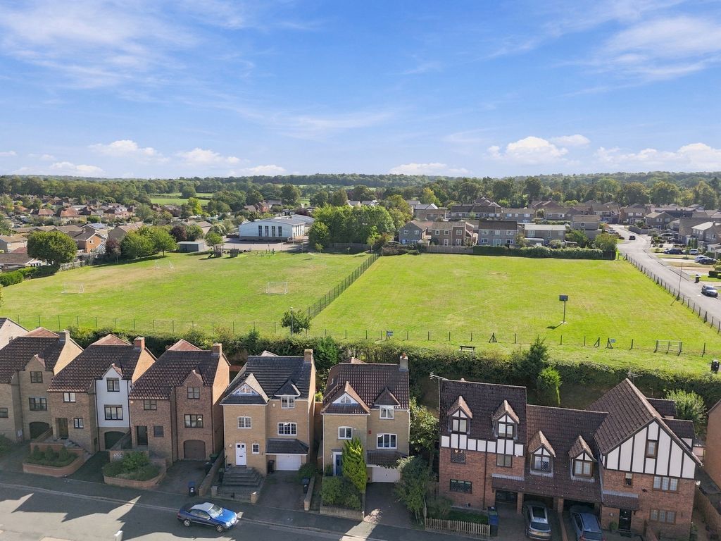 Property photo 1 of 21 6_005_Dji_20260921184031_0664_d