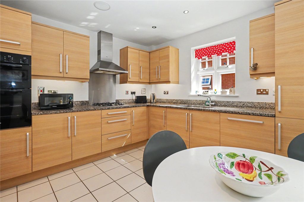 Property photo 3 of 20 Picture No. 23
