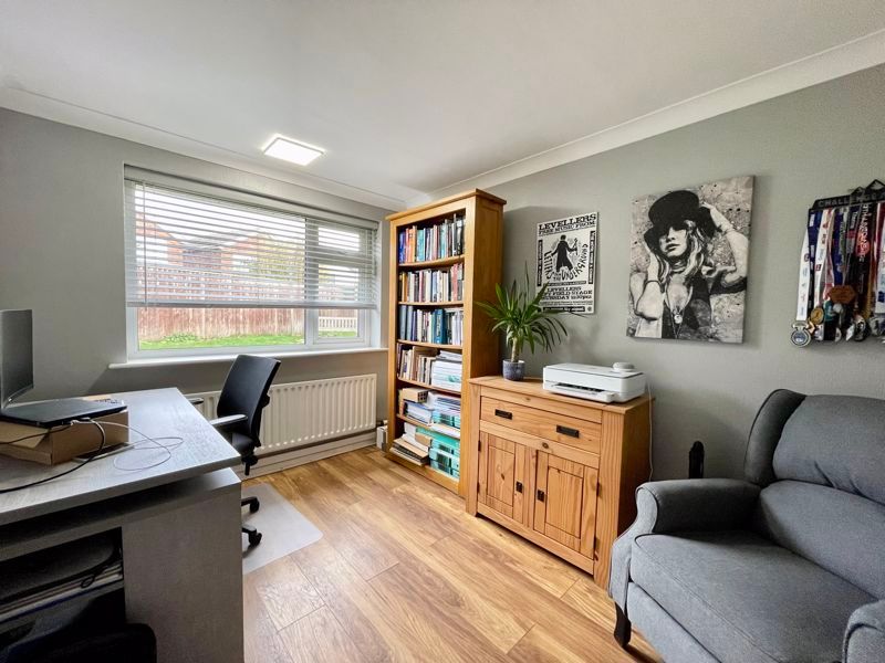 Property photo 3 of 12 Dining Room/Office Space