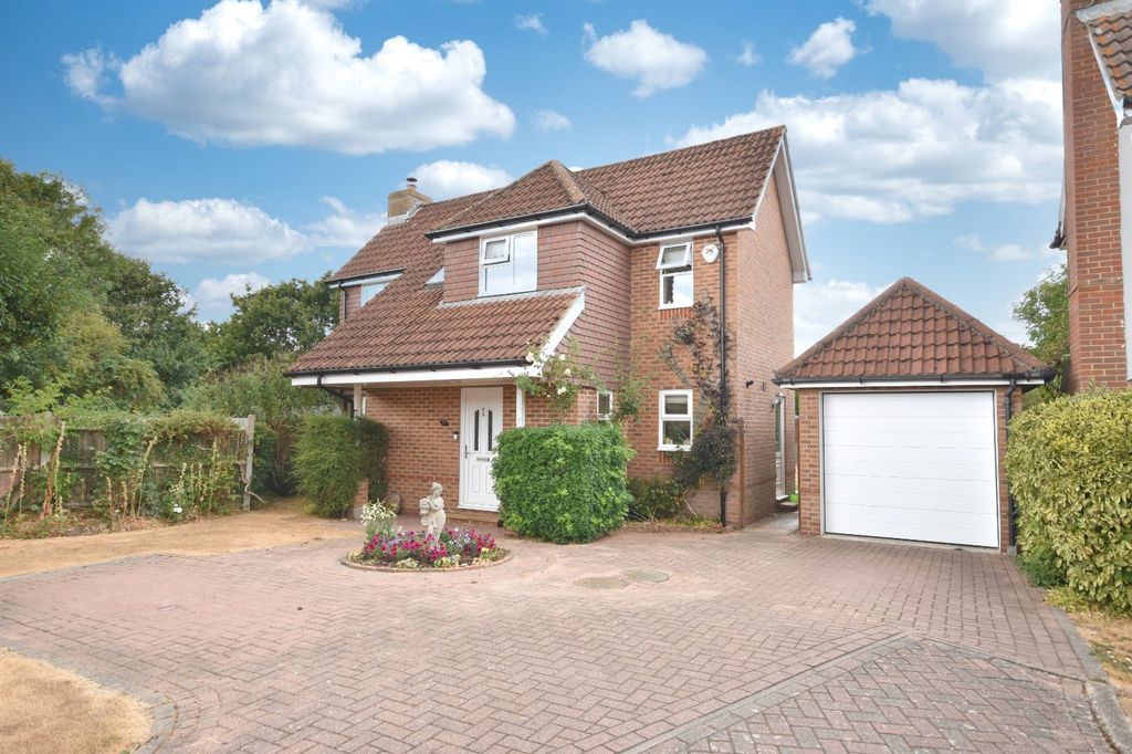 Property photo 1 of 20 Picture No. 24
