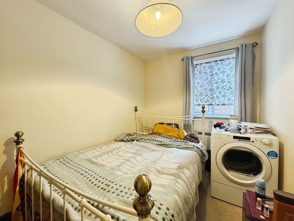 Property photo 3 of 10 Pbox-Img.Jpg