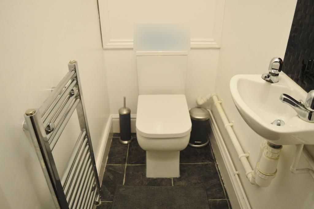 Property photo 3 of 10 Photo 2