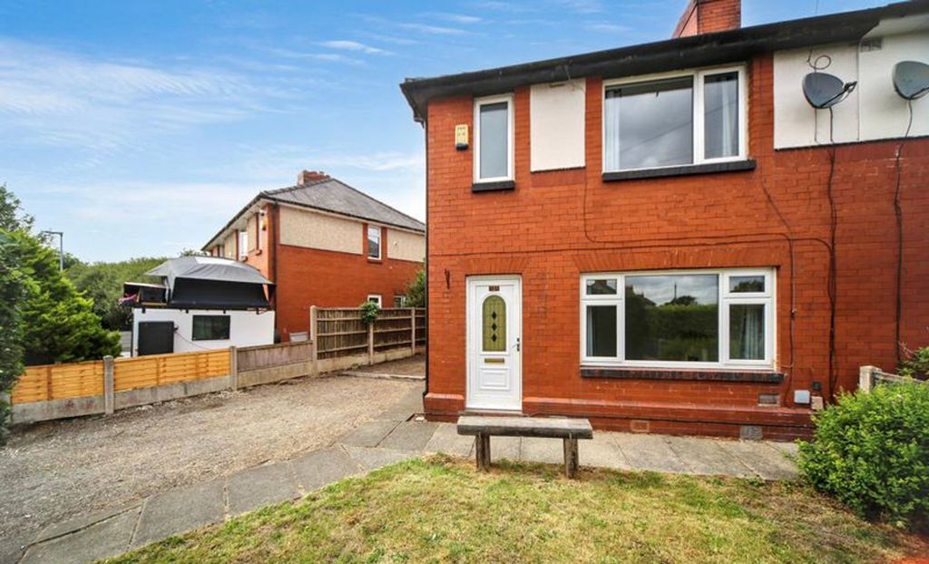 Property photo 1 of 19