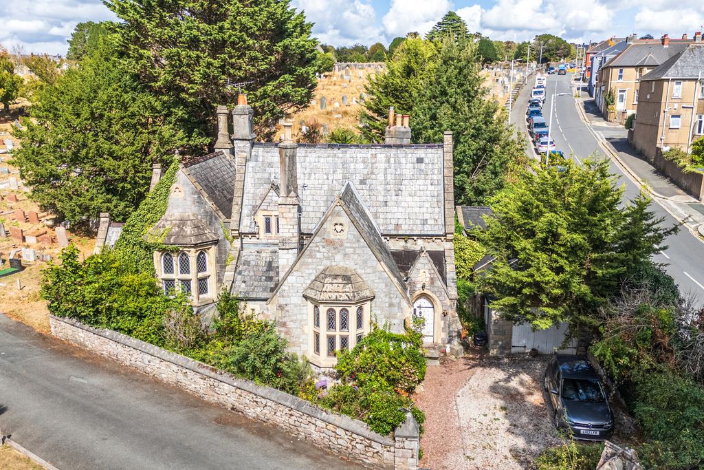 Property photo 1 of 26 1509356-8-6A873A4...