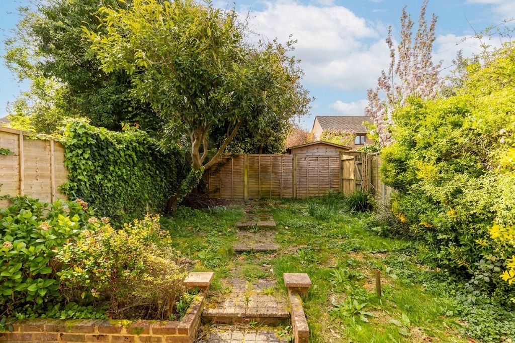 Property photo 2 of 19