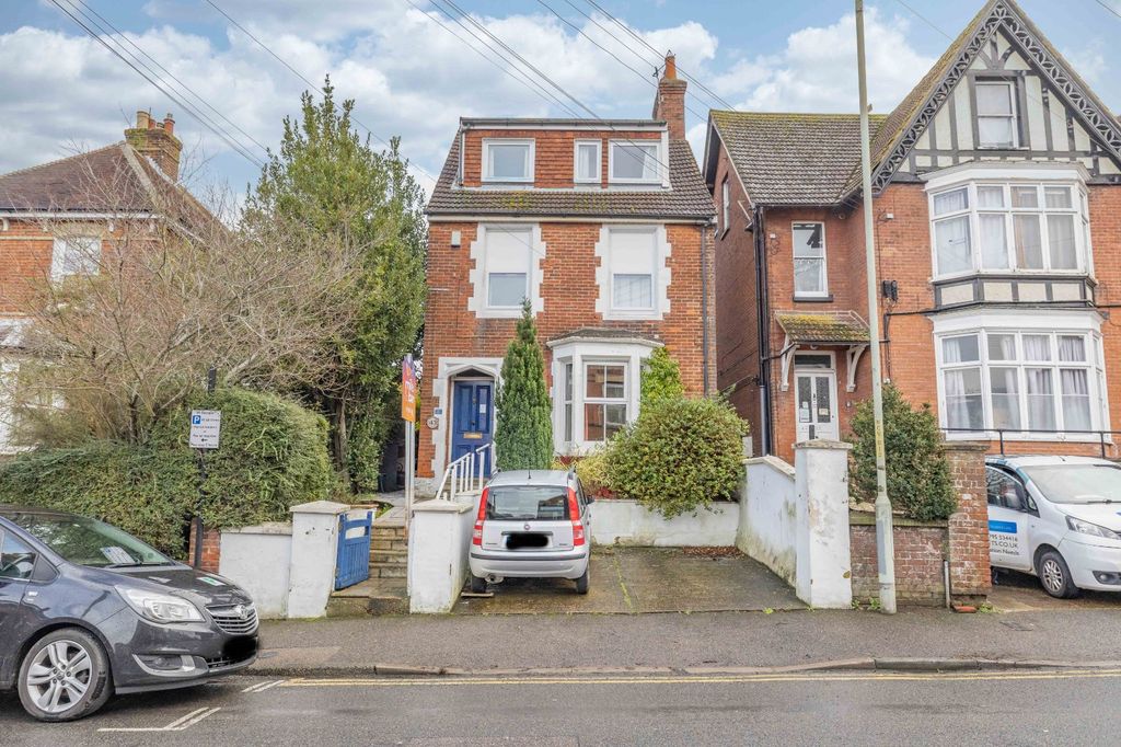 Property photo 1 of 16 Picture 1