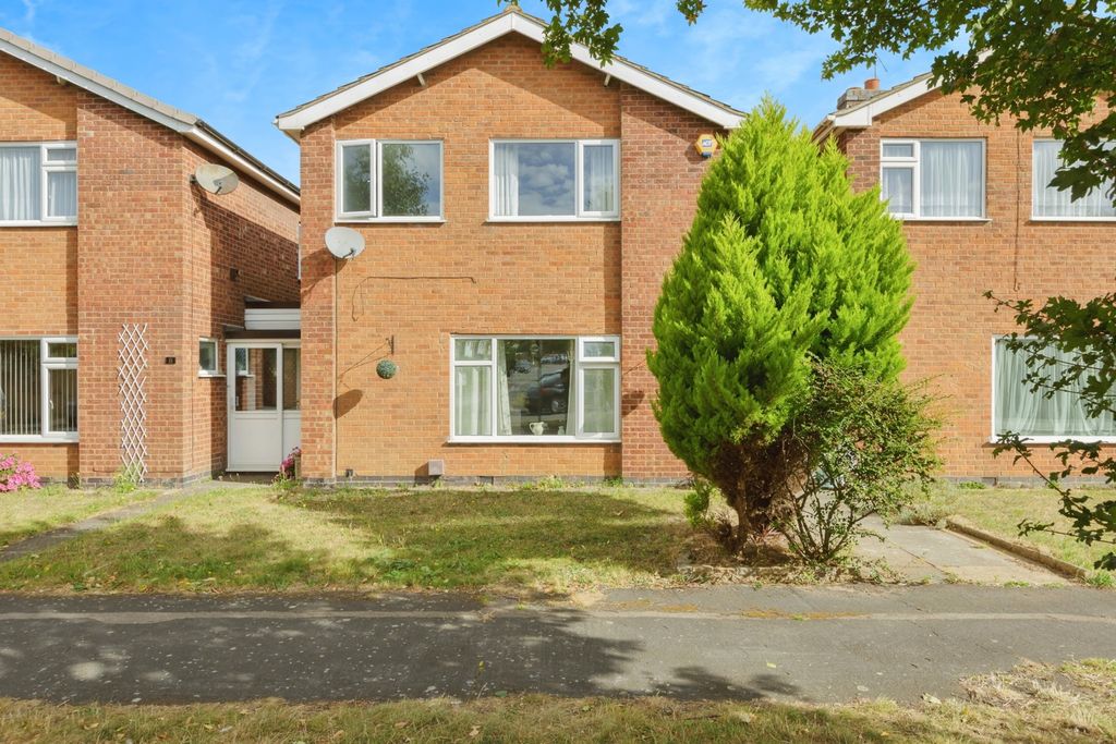 Property photo 1 of 17 Photo