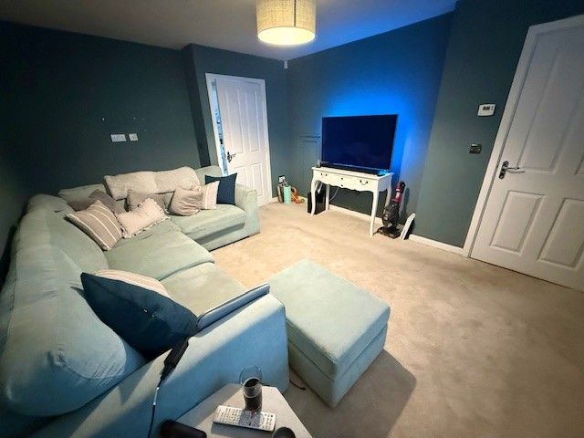 Property photo 3 of 17 15