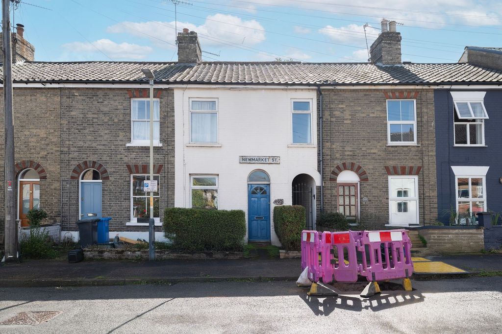 Property photo 1 of 16