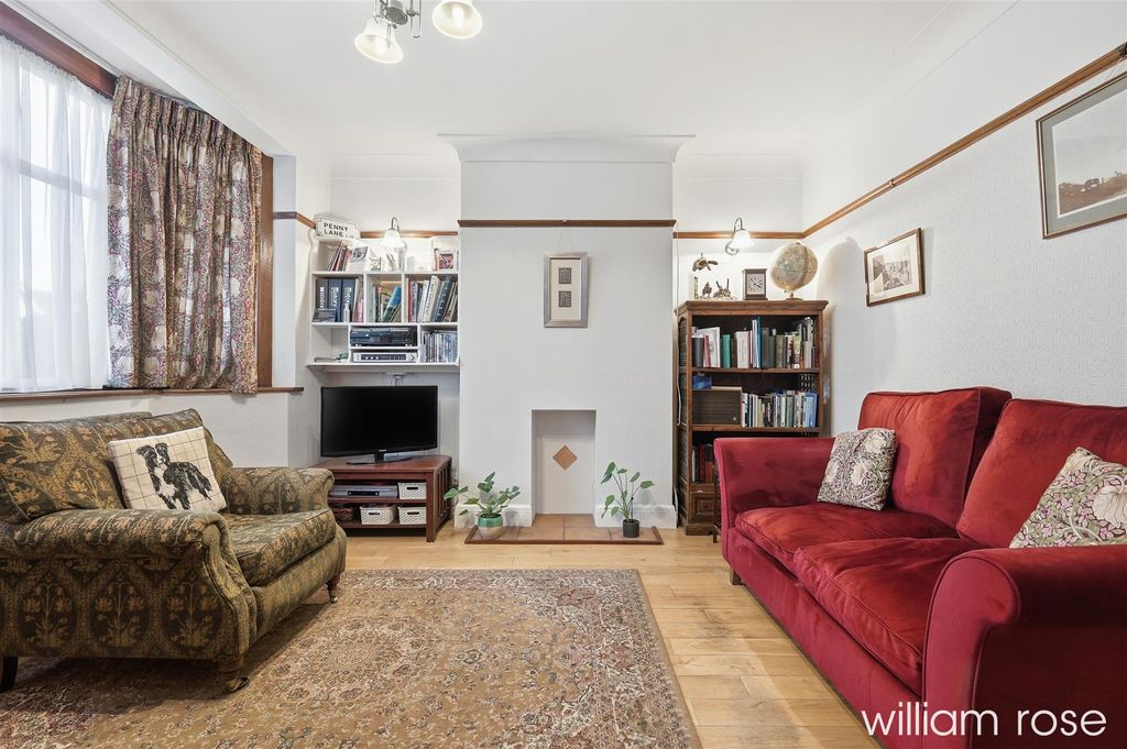 Property photo 3 of 22 Img_2332.Jpg