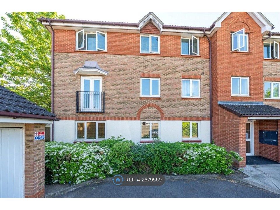 Property photo 2 of 9