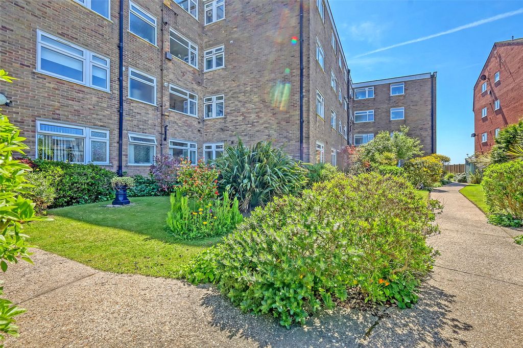 Property photo 3 of 24 Picture No. 82