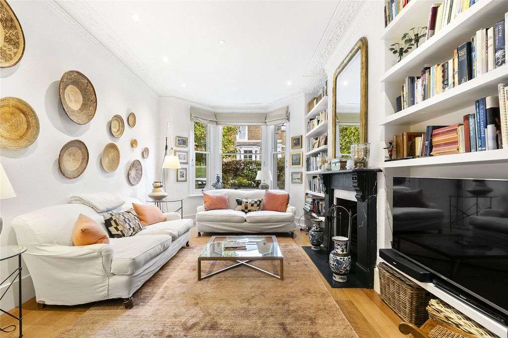 Property photo 2 of 28 Reception Room