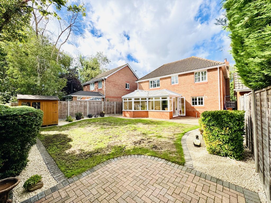 Property photo 2 of 15