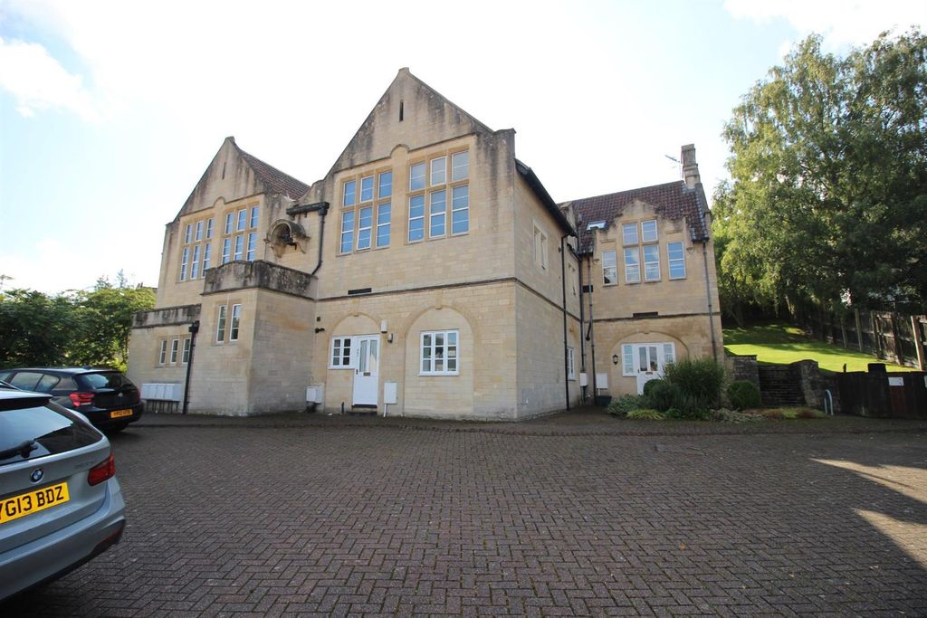 Property photo 1 of 11 Img_152_12_Original.Jpg
