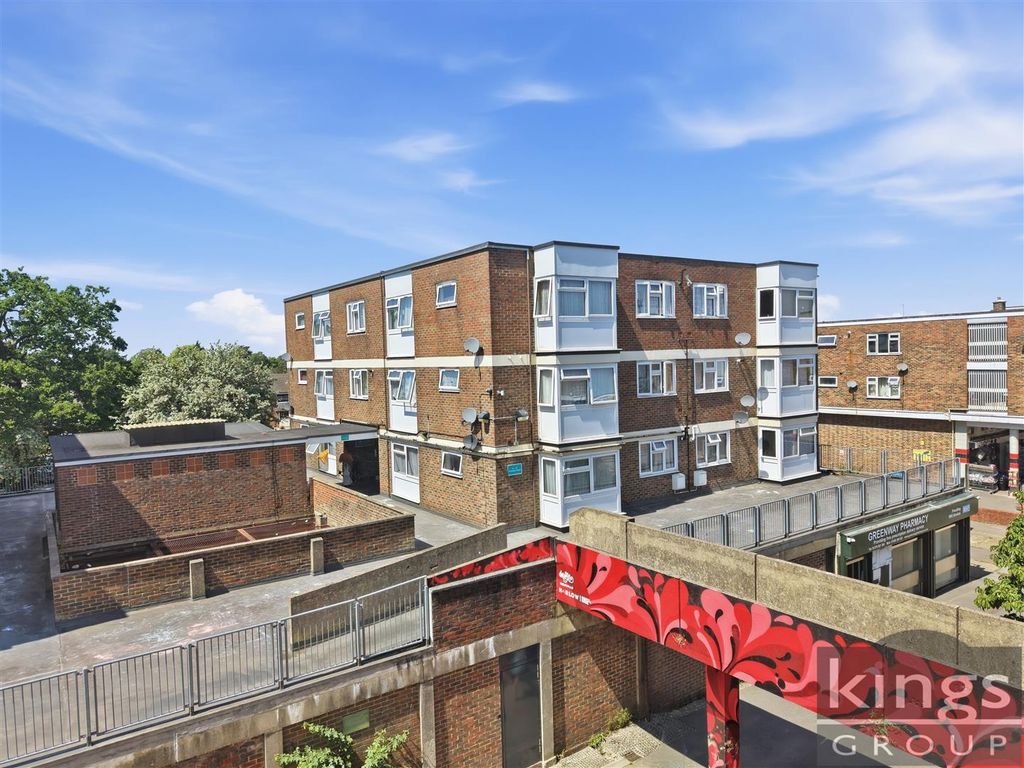 Property photo 1 of 17 1_Dji_20260708120032_0982_d.Jpg