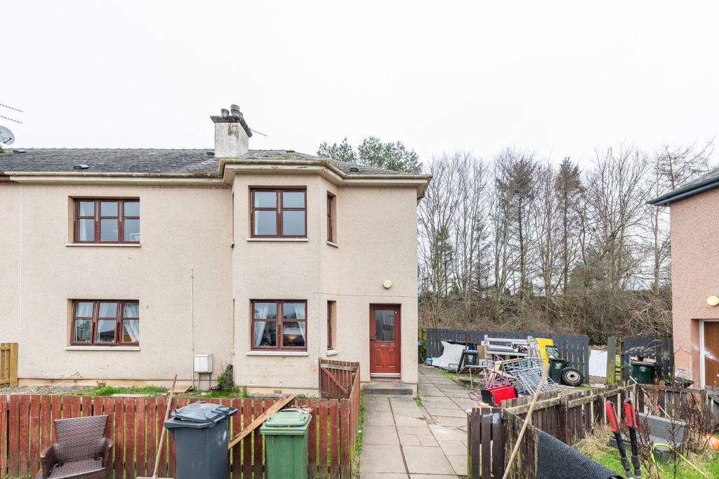 Property photo 1 of 28