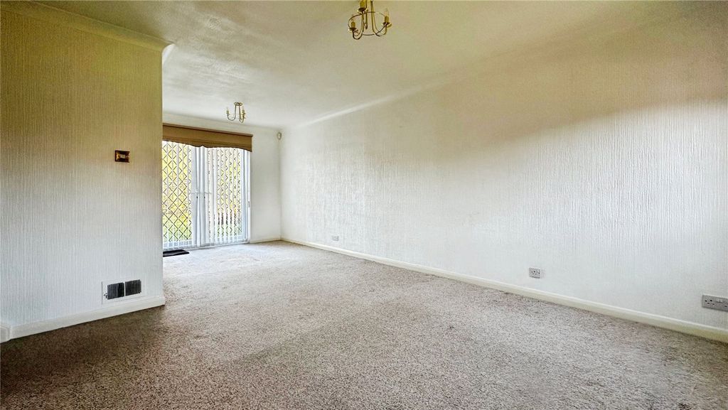 Property photo 2 of 8 Picture No. 03