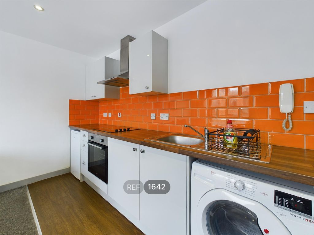 Property photo 2 of 10 Kitchen &amp; Living Area