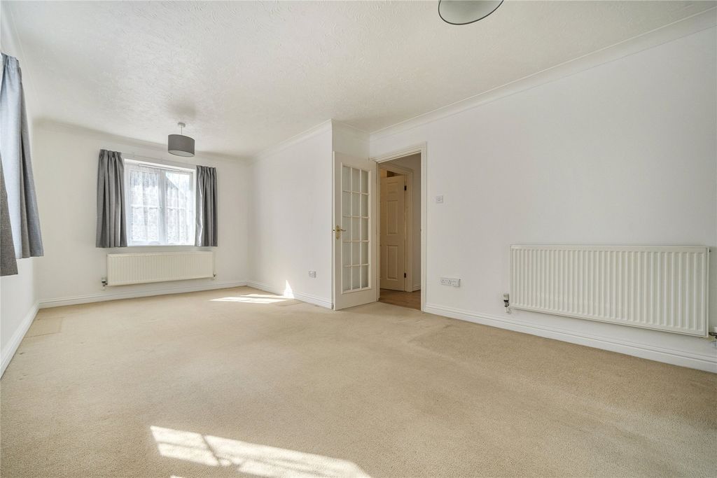 Property photo 3 of 13 3 - Picture No. 03