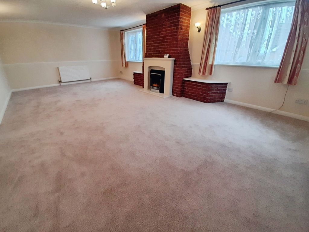 Property photo 2 of 13 Pbox-Img.Jpg