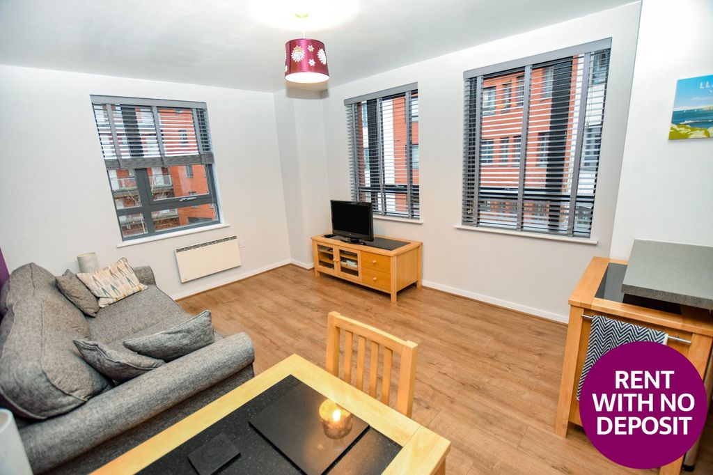 Property photo 3 of 15 Picture No. 32