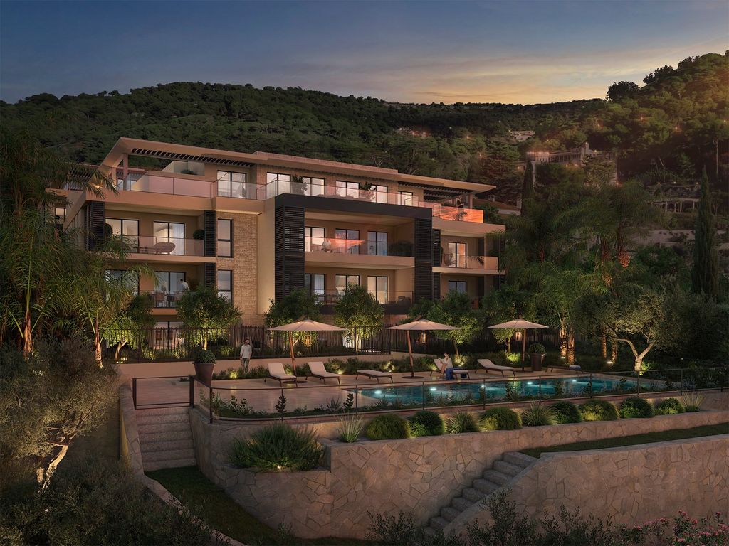 Property photo 1 of 8 Sunset Sea Views From A 14.74 m² Terrace — A First-Floor Home In Èze
