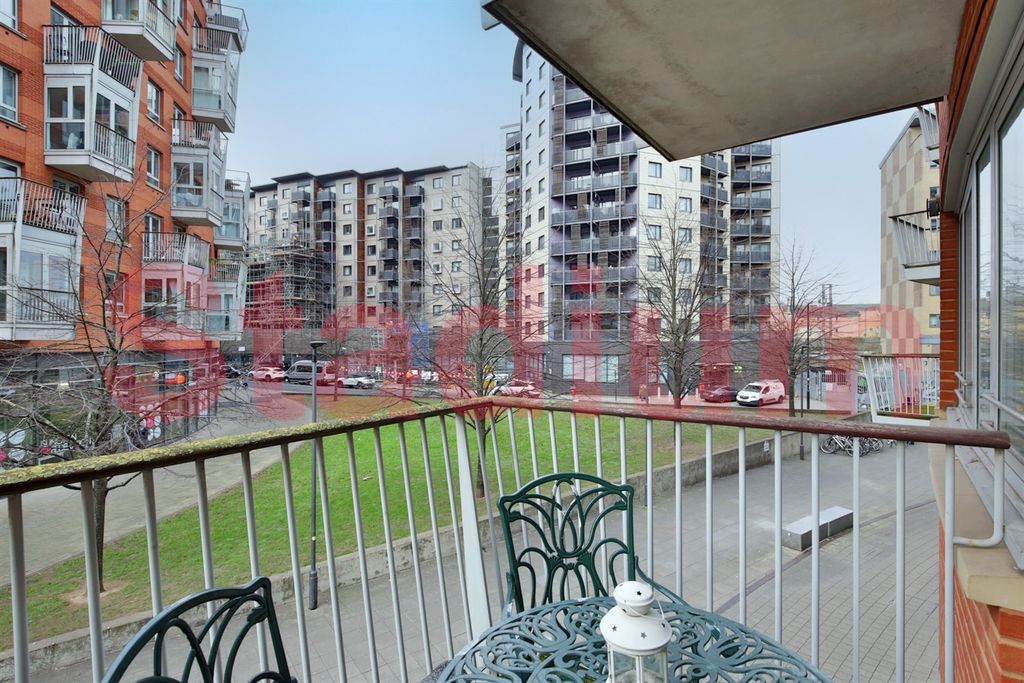 Property photo 1 of 11 (Main)