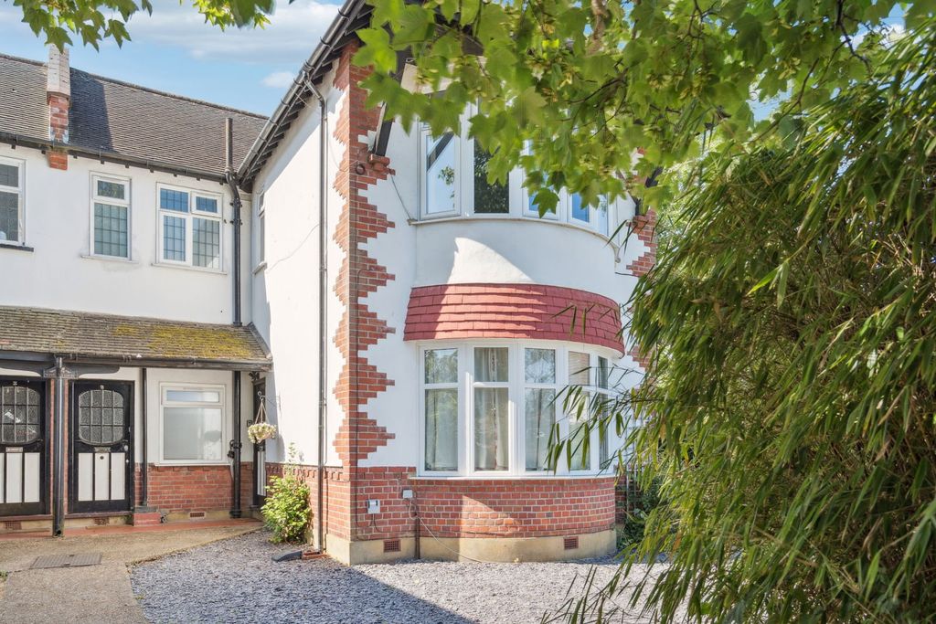 Additional image 15 of 2 bed maisonette for saleWest End Avenue, Pinner, Middlesex HA5