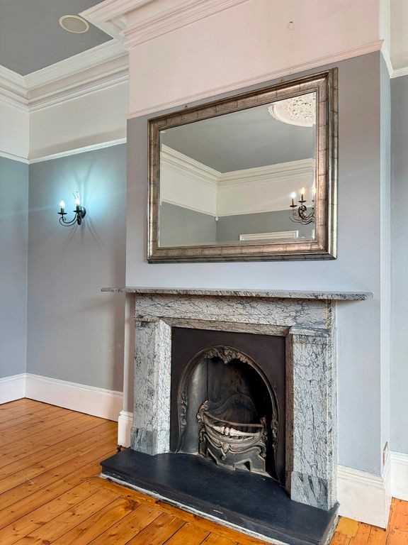 Property photo 3 of 46