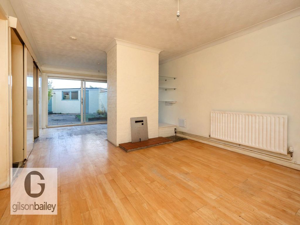 Property photo 2 of 22