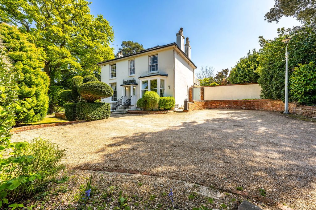 Property photo 1 of 56