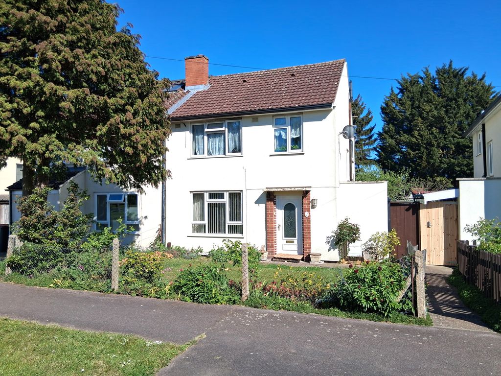 Property photo 1 of 10 Front