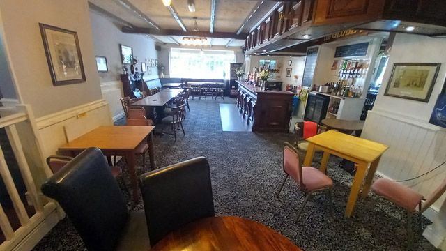 Property photo 3 of 10