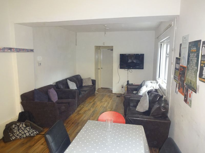 Property photo 3 of 7 Photo 3