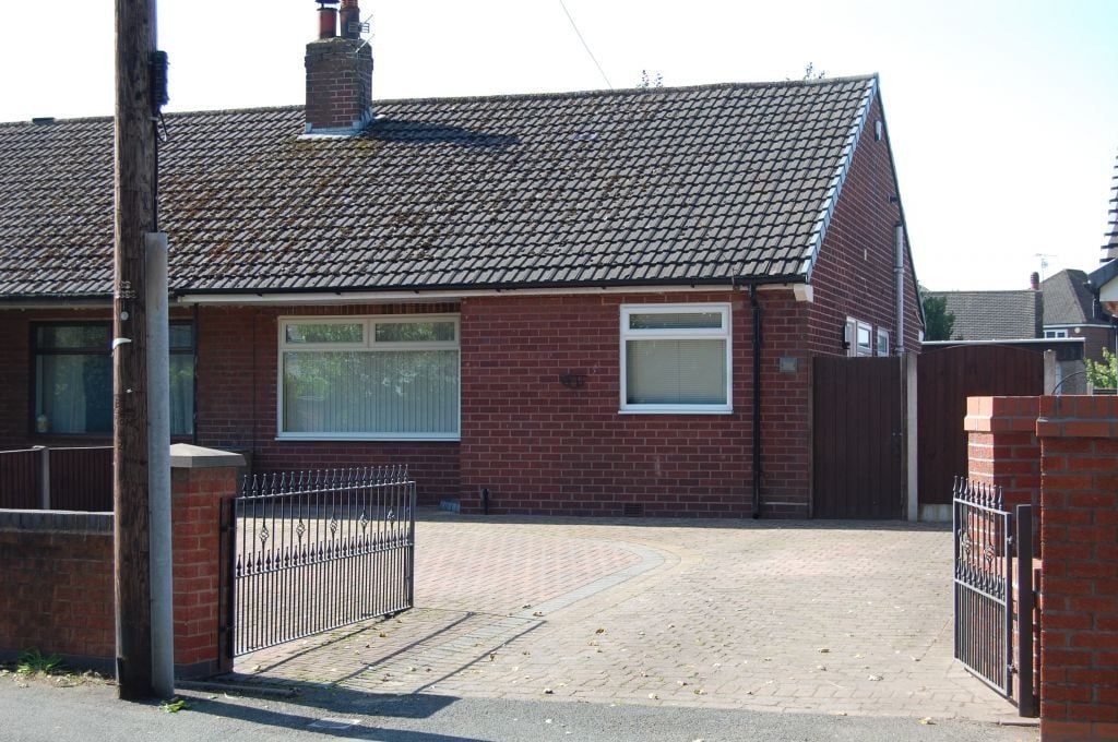Property photo 1 of 10