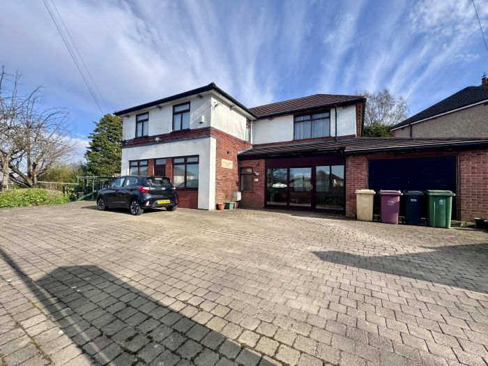 Property photo 1 of 23