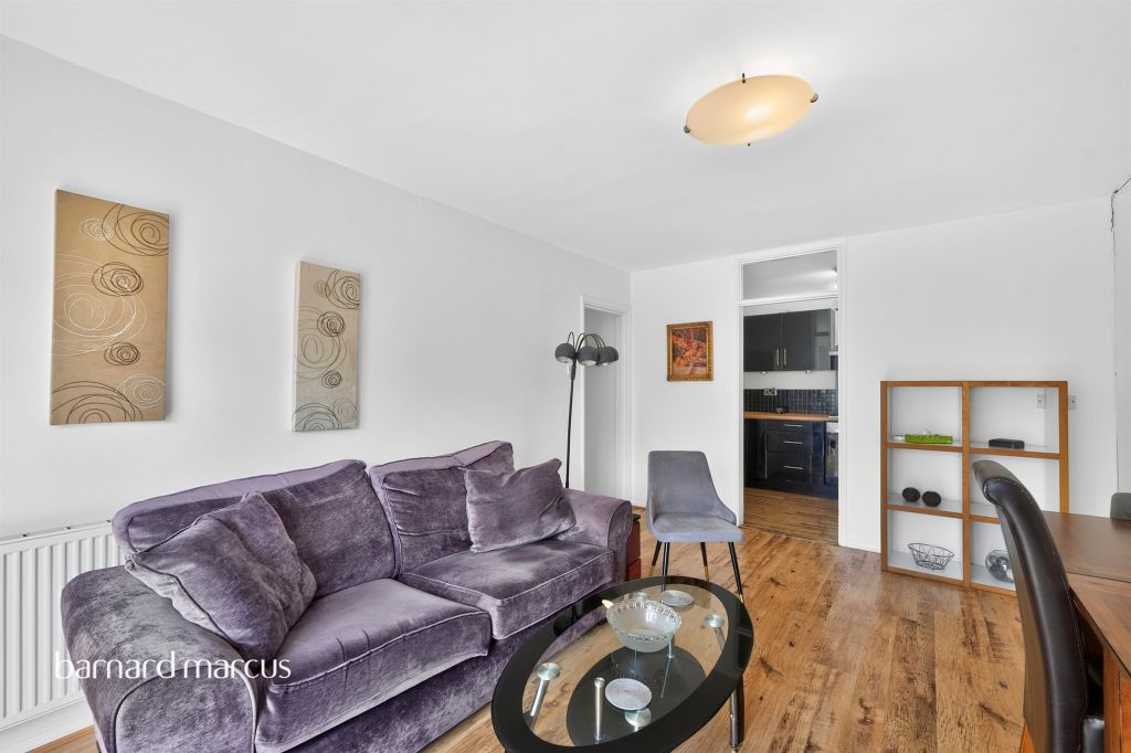 Property photo 2 of 7