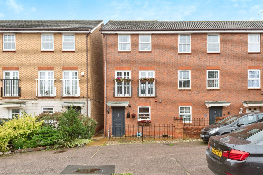 Property photo 2 of 17