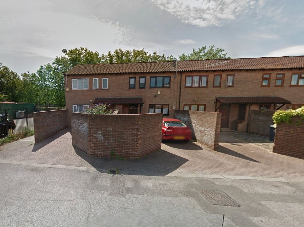 Property photo 1 of 4 5097800